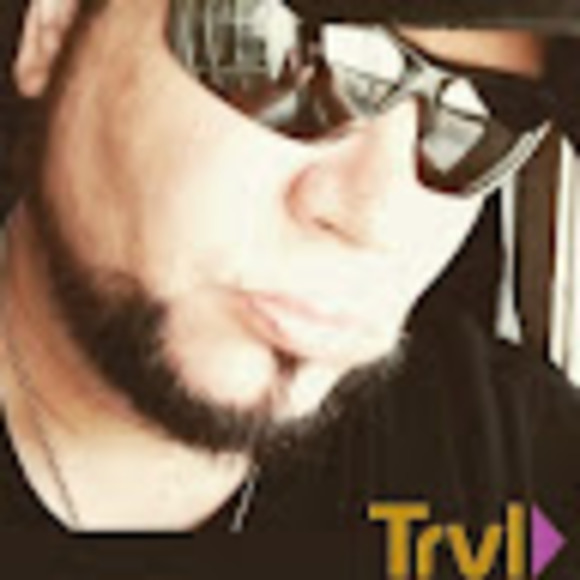 Meet your Posher, Eric - Picture 1 of 1